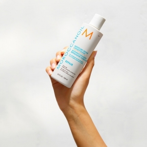 Moroccanoil Moisture Repair Conditioner