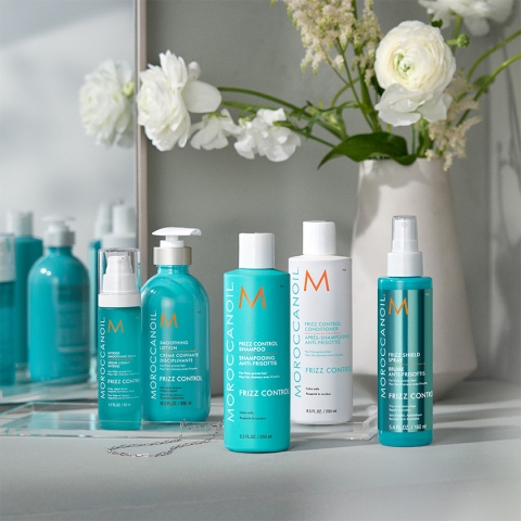 Frizz control cela kolekcija