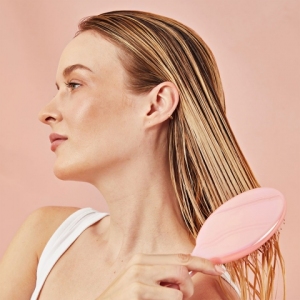 Wet Brush PRO Detangler Holographic Pink cetka za kosu